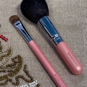 Houkodou Sweet Pink Brush Set Round Face Powder brush & Medium Laydown Eye brush